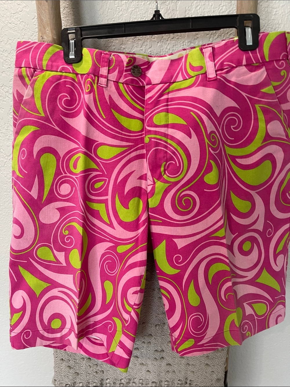 Loudmouth Pink & Lime Swirl Men’s Golf Shorts